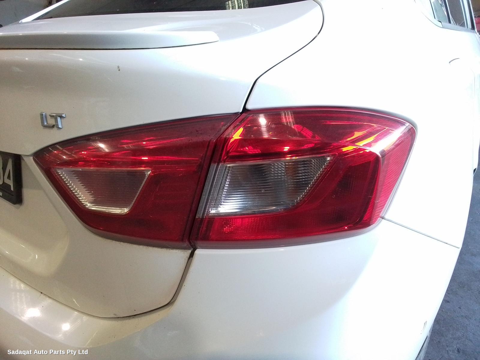 Holden Astra Right Headlamp