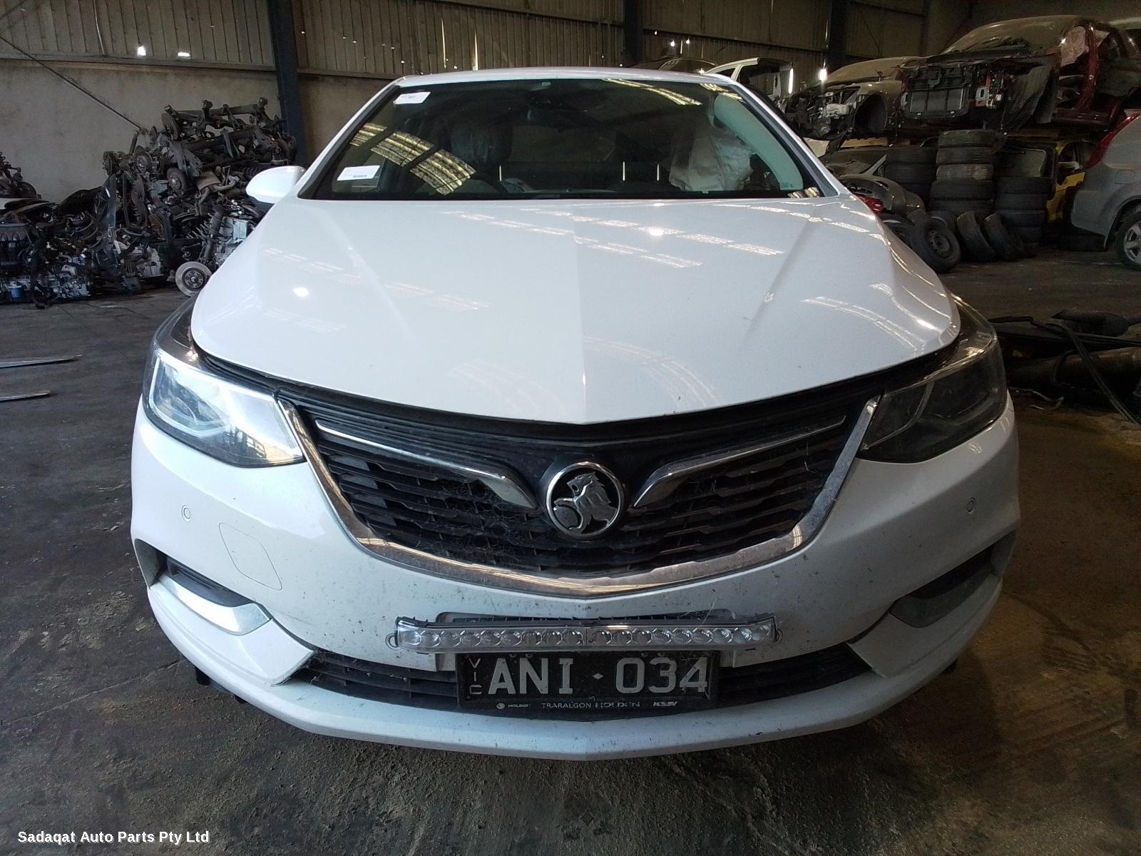 Holden Astra Right Headlamp