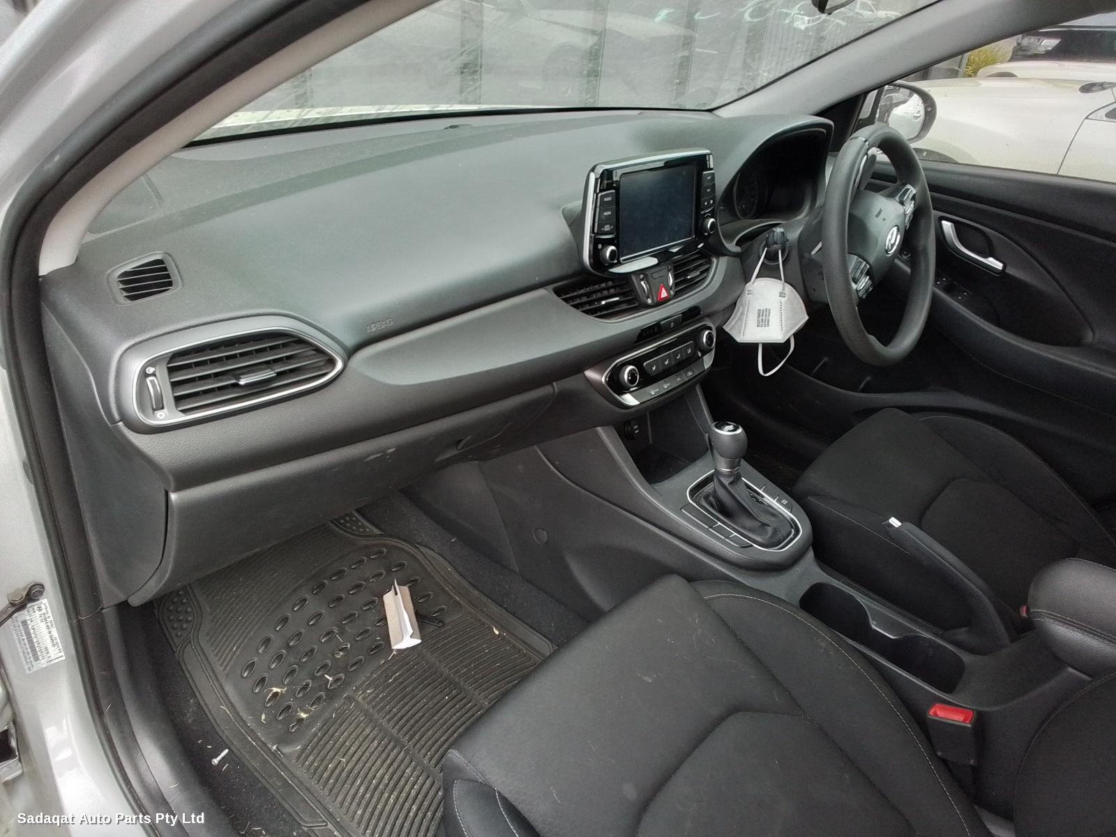 Hyundai I30 Right Door Mirror