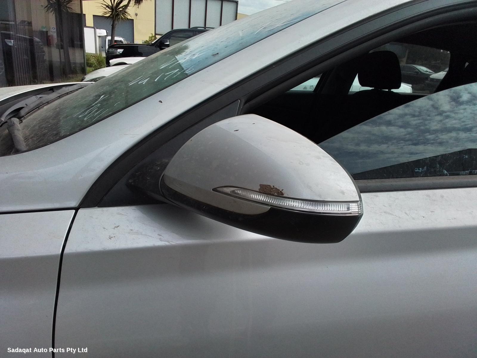 Hyundai I30 Right Door Mirror