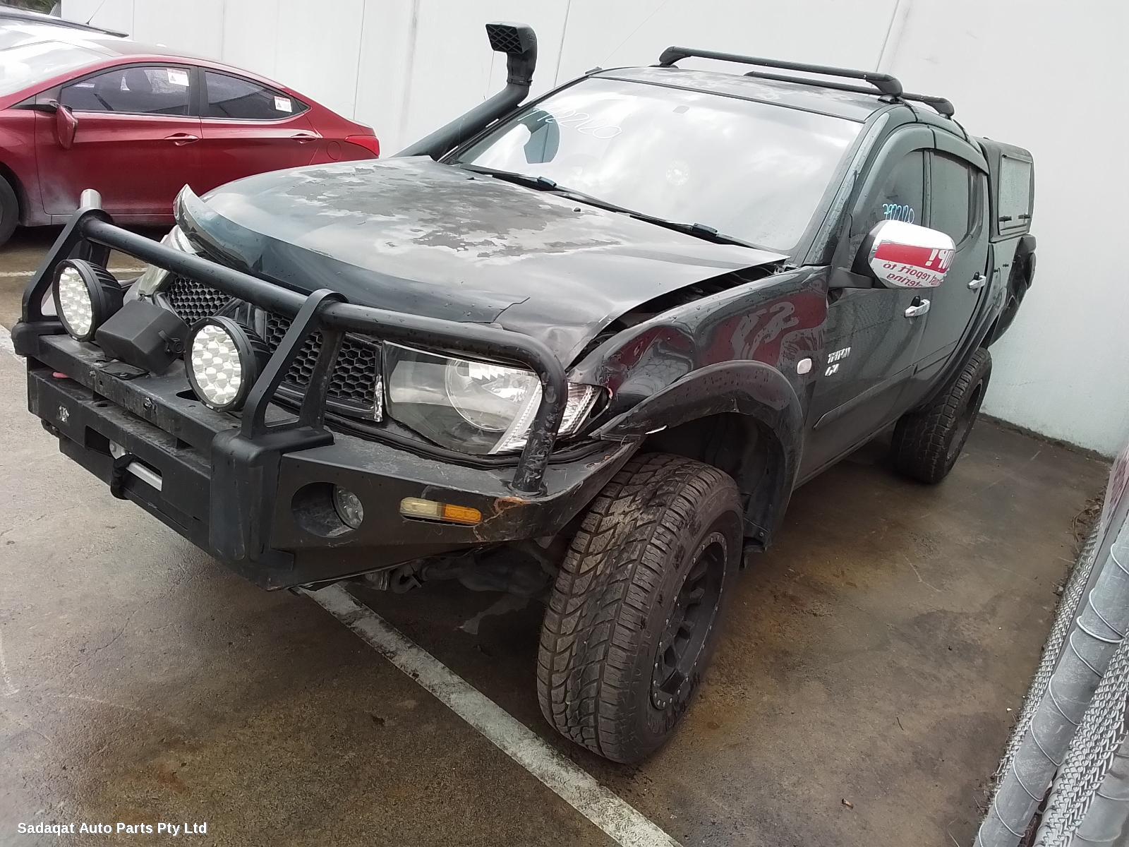 Mitsubishi Triton Snorkel