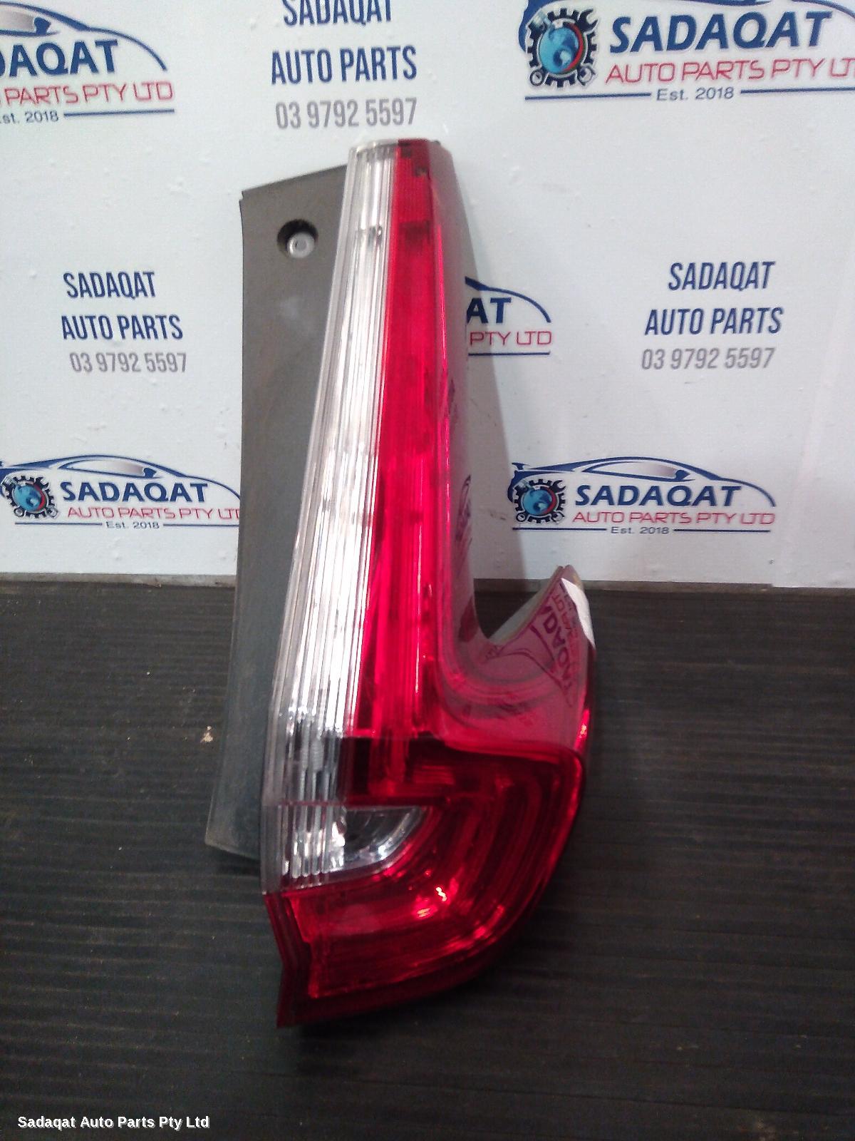 Honda Crv Right Taillight