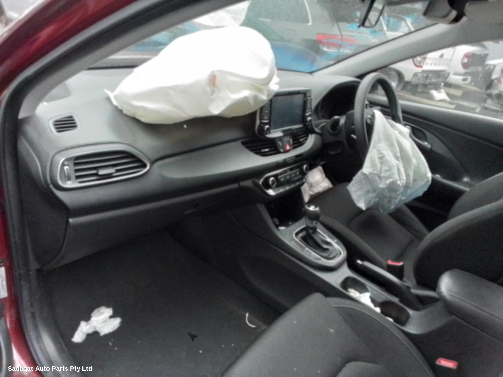 Hyundai I30 Right Door Mirror