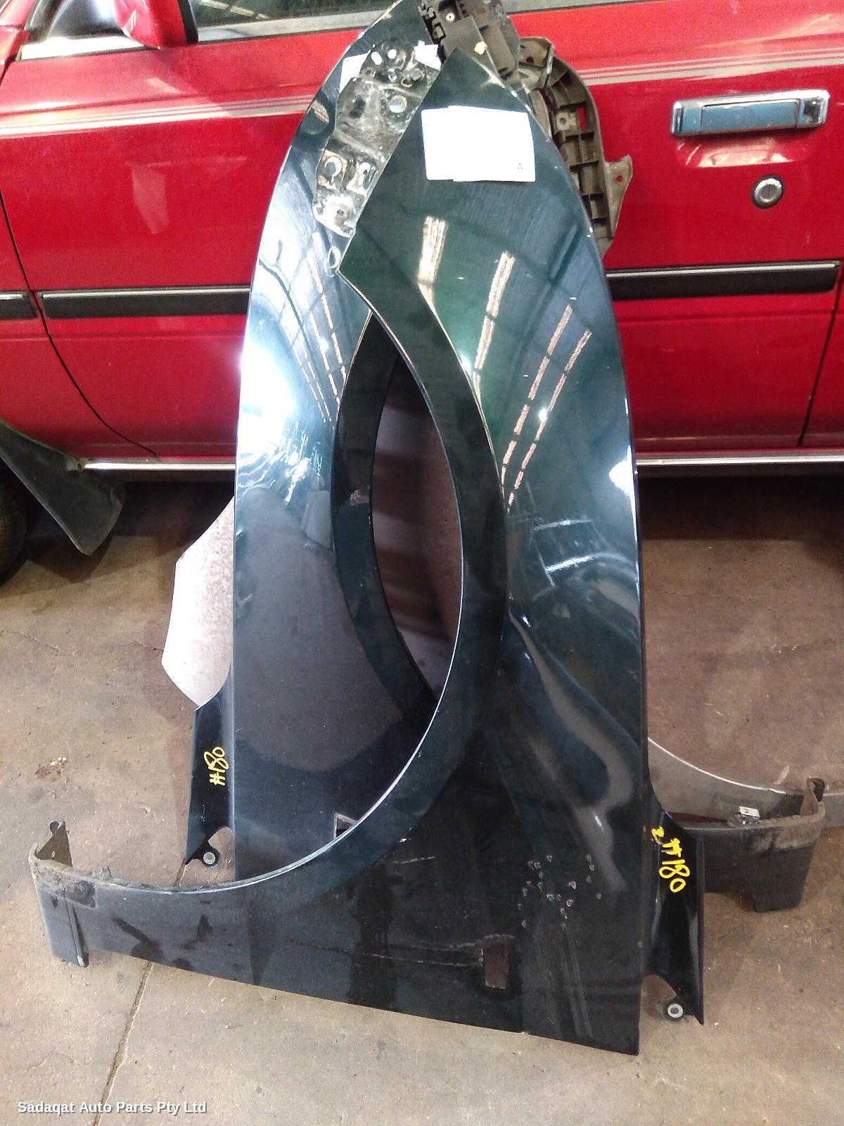 Holden Cruze Left Guard