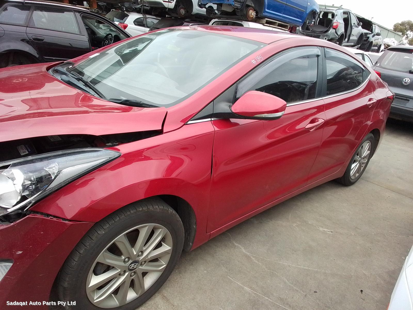 Hyundai Elantra Left Indicator/fog/side