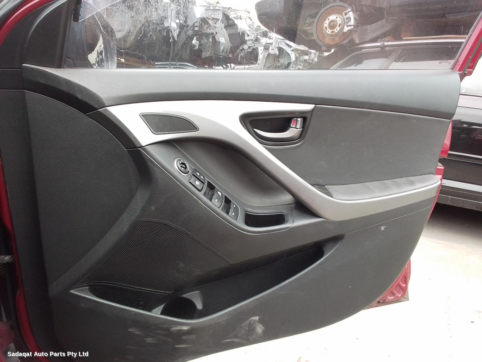 Hyundai Elantra Left Indicator/fog/side