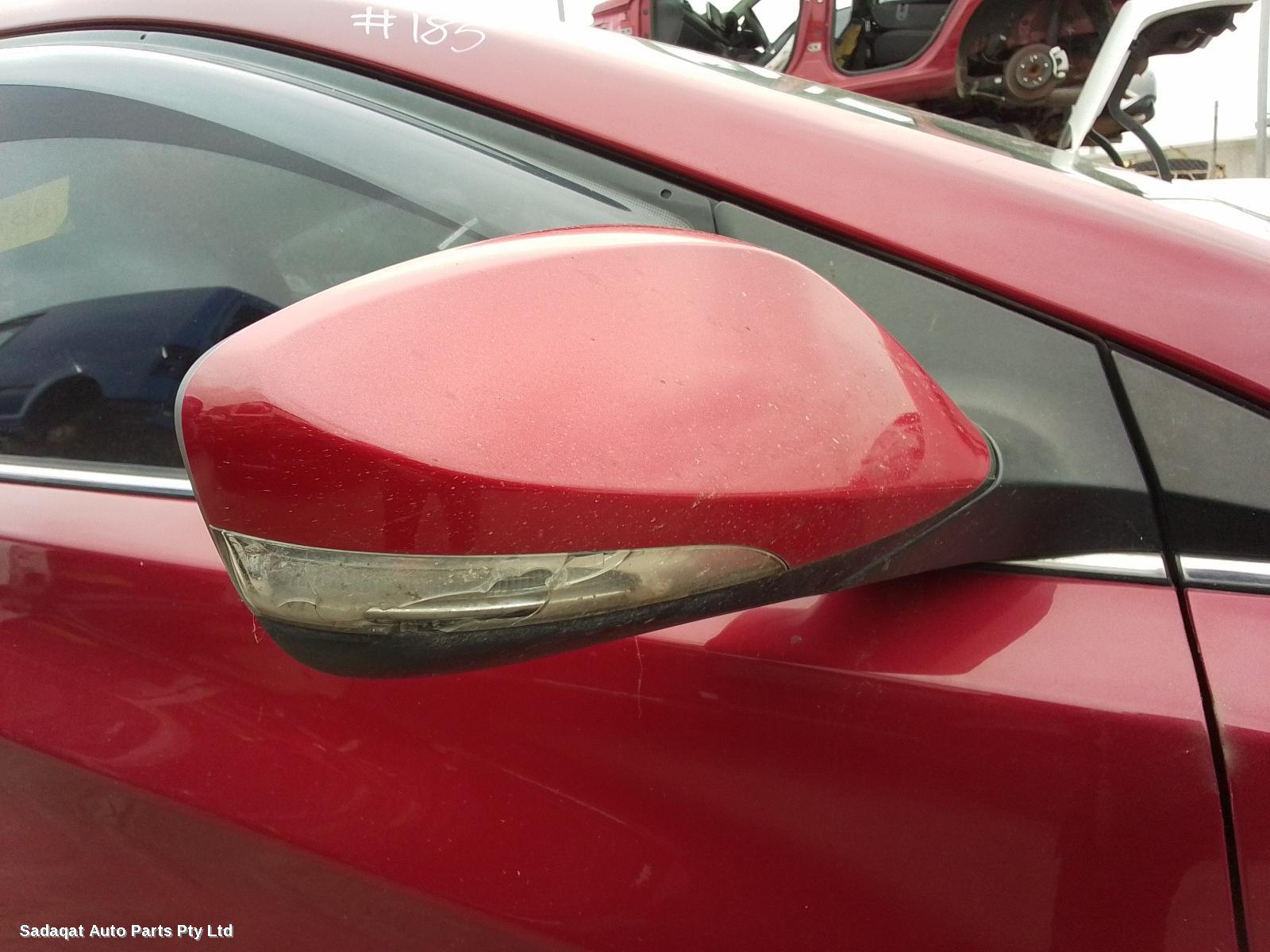 Hyundai Elantra Left Indicator/fog/side