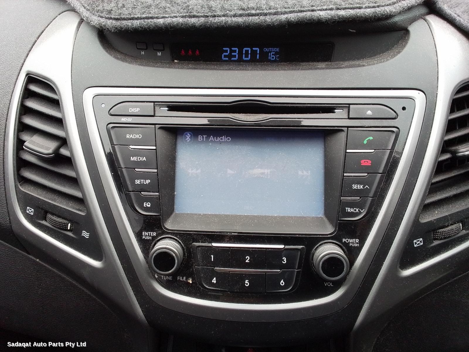 Hyundai Elantra Left Indicator/fog/side