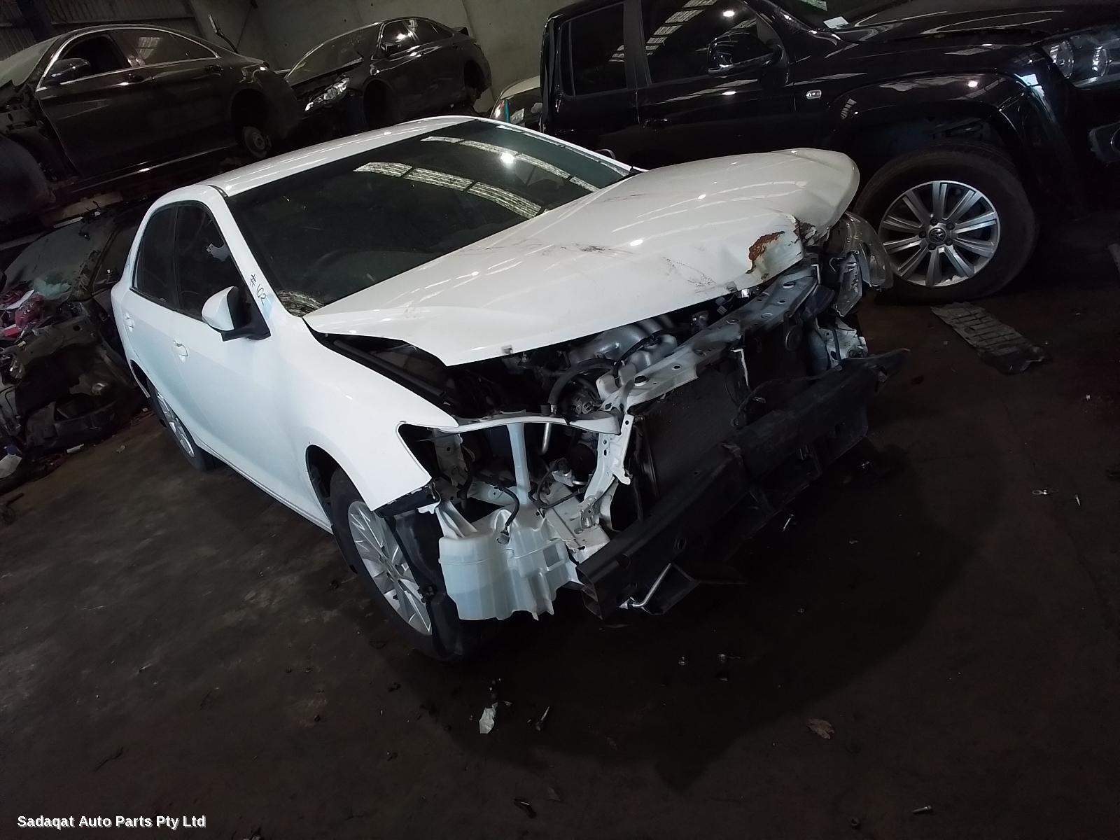 Toyota Camry Rear Garnish