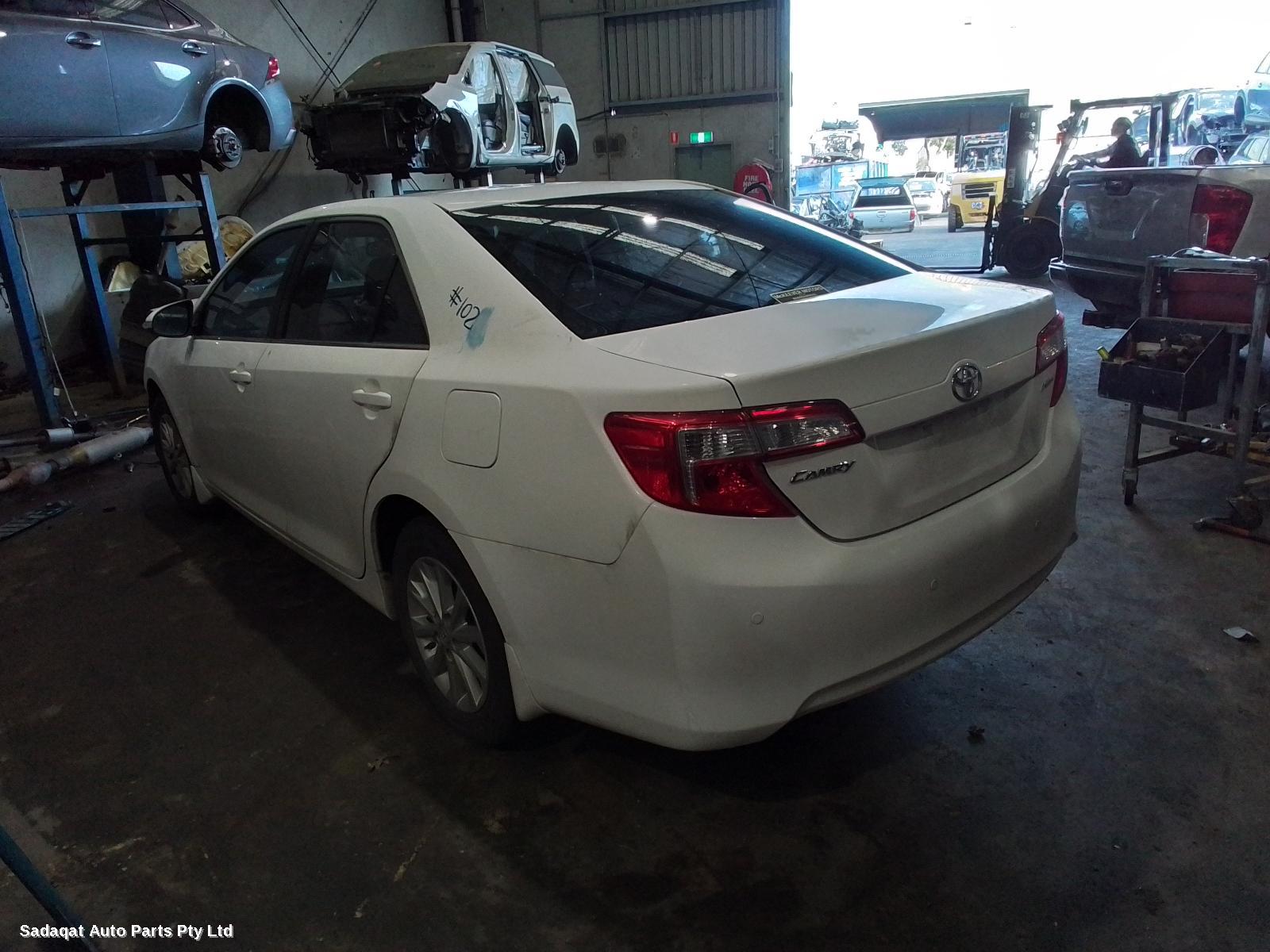 Toyota Camry Rear Garnish