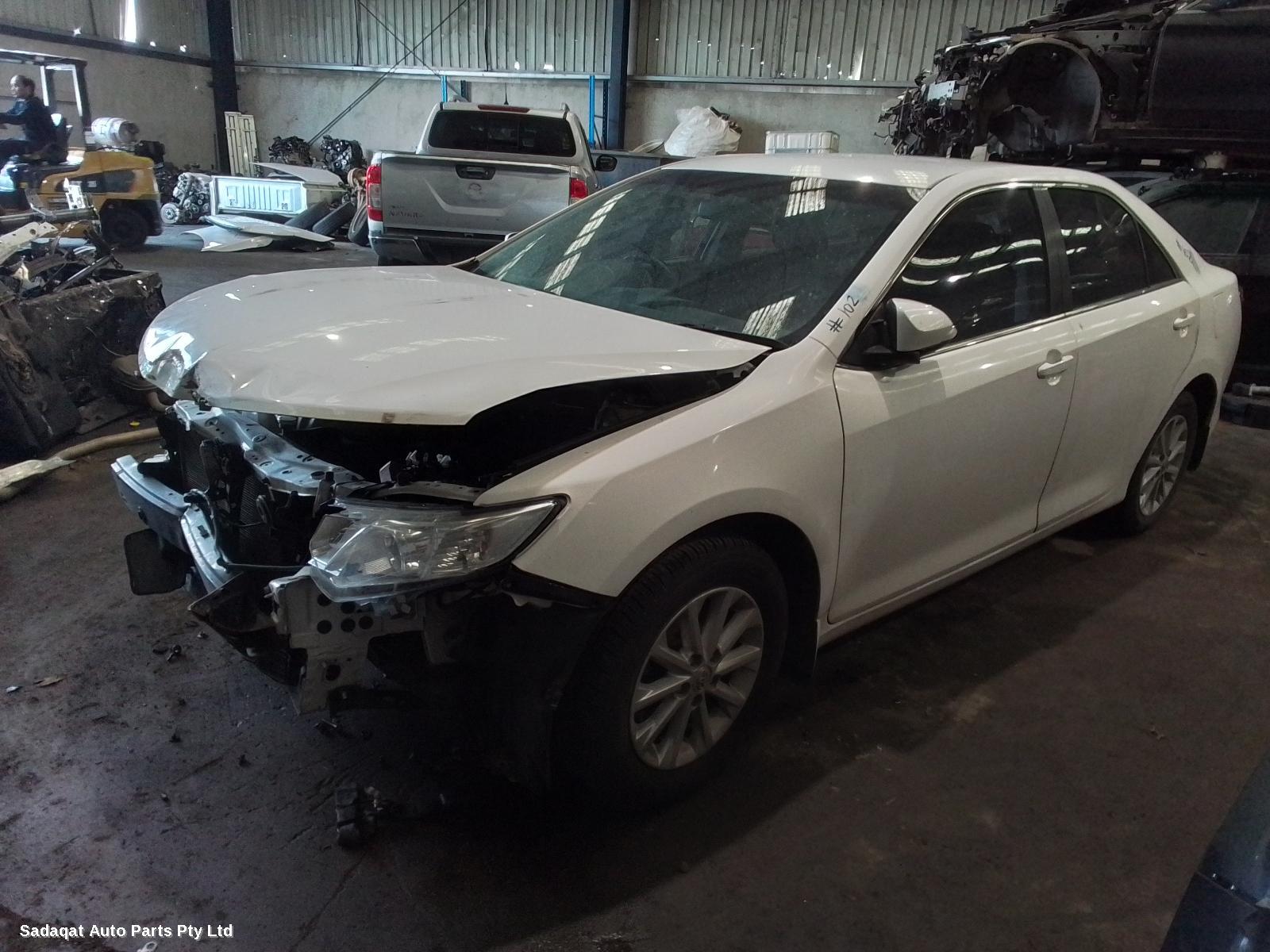 Toyota Camry Rear Garnish