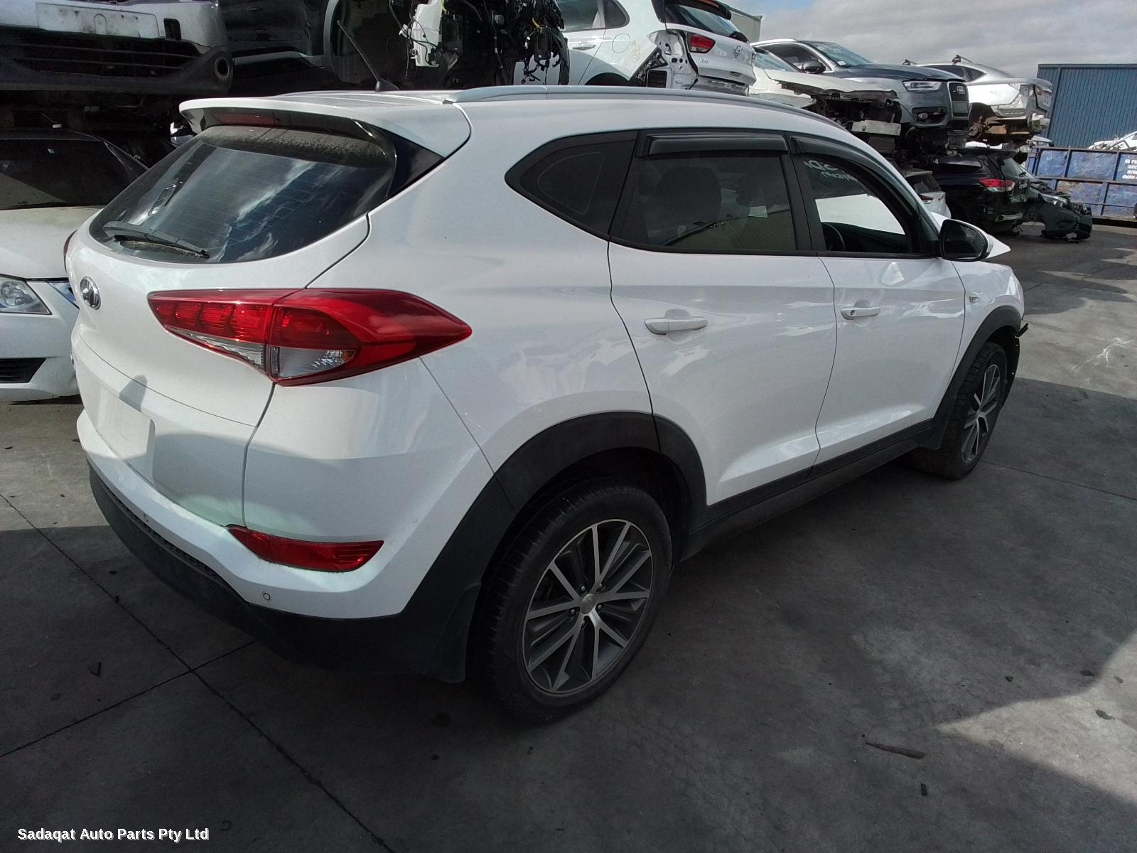 Hyundai Tucson Right Door Mirror