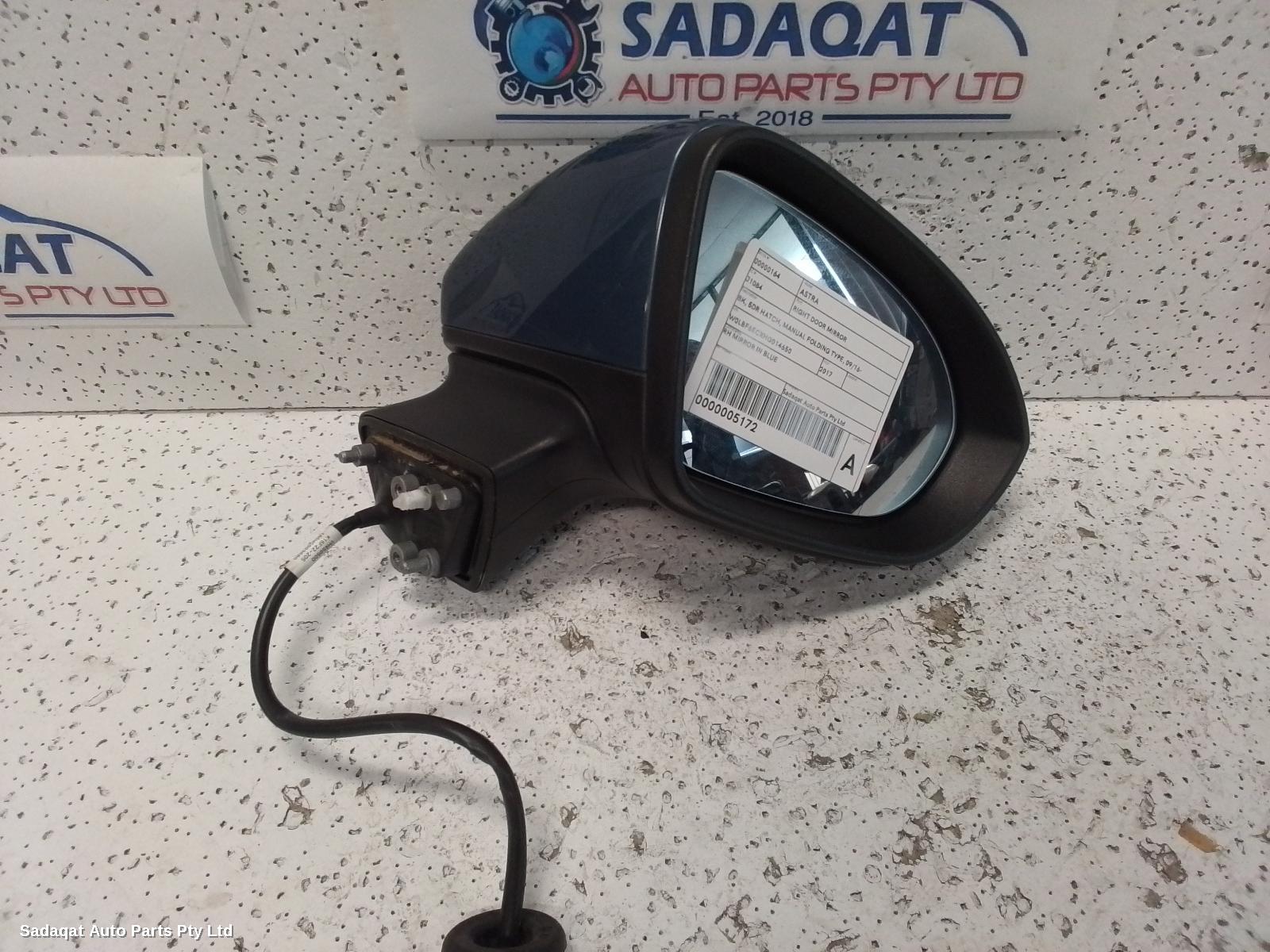 Holden Astra Right Door Mirror