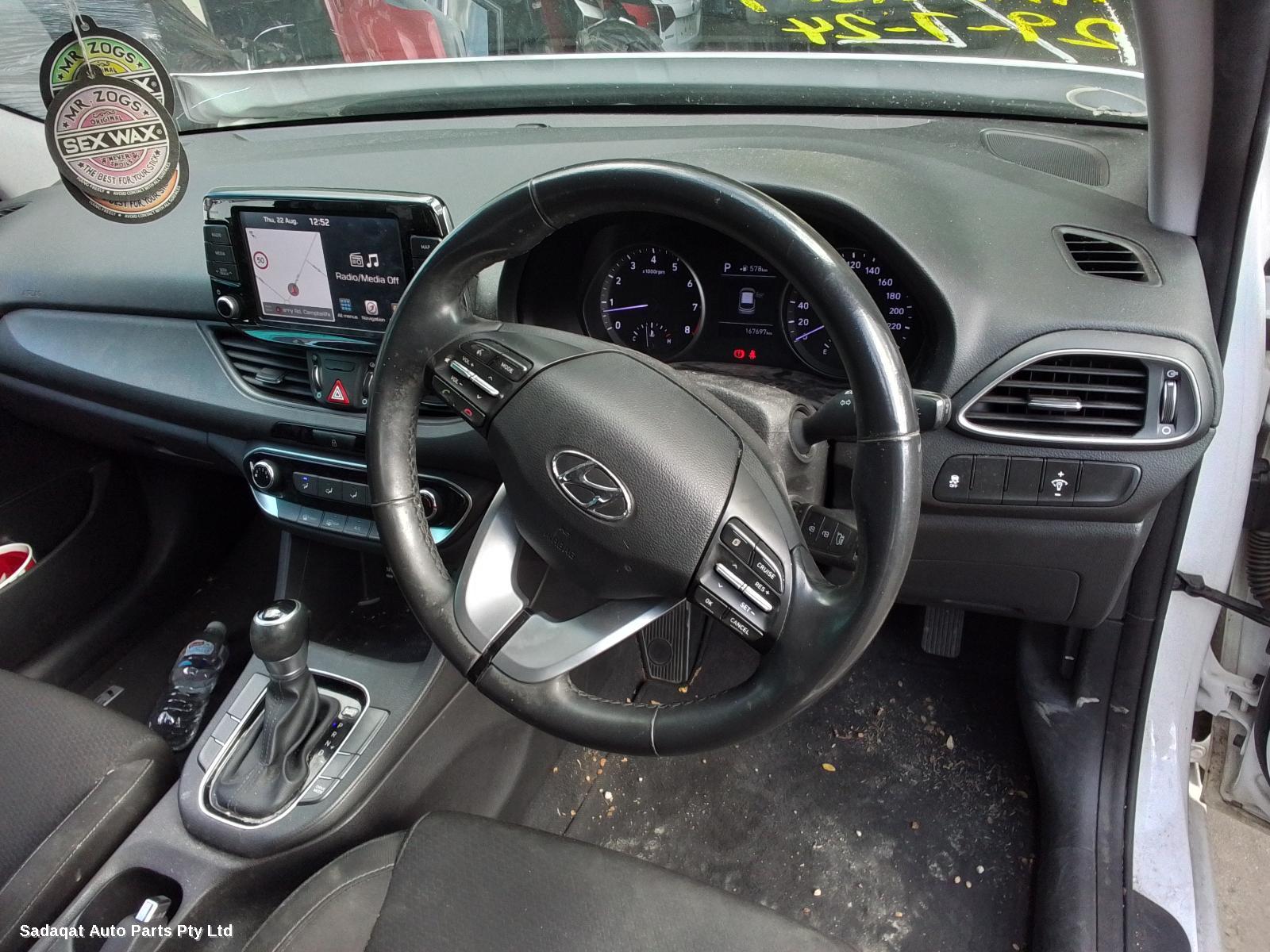 Hyundai I30 Right Door Mirror