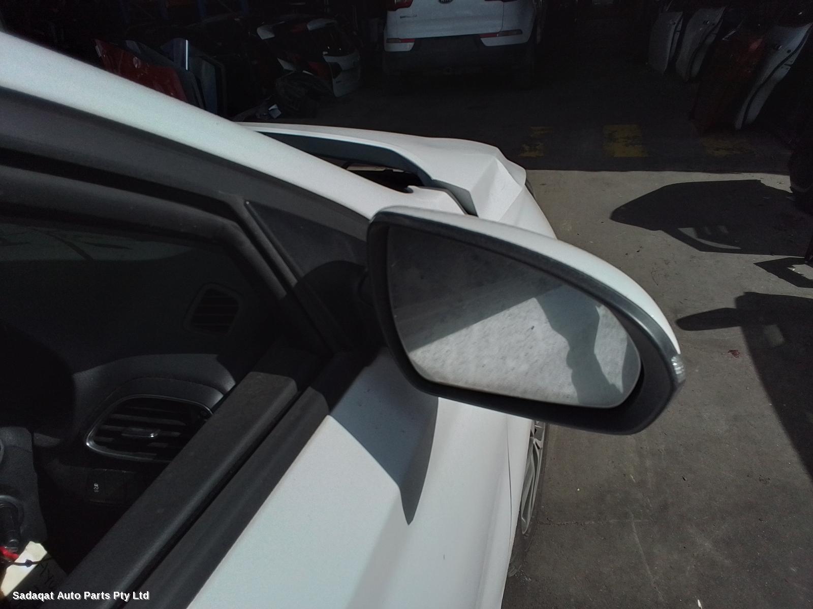 Hyundai I30 Right Door Mirror