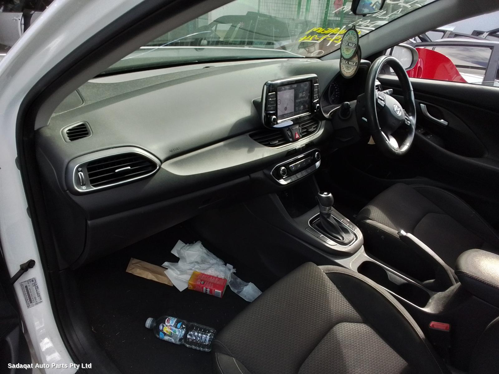 Hyundai I30 Right Door Mirror