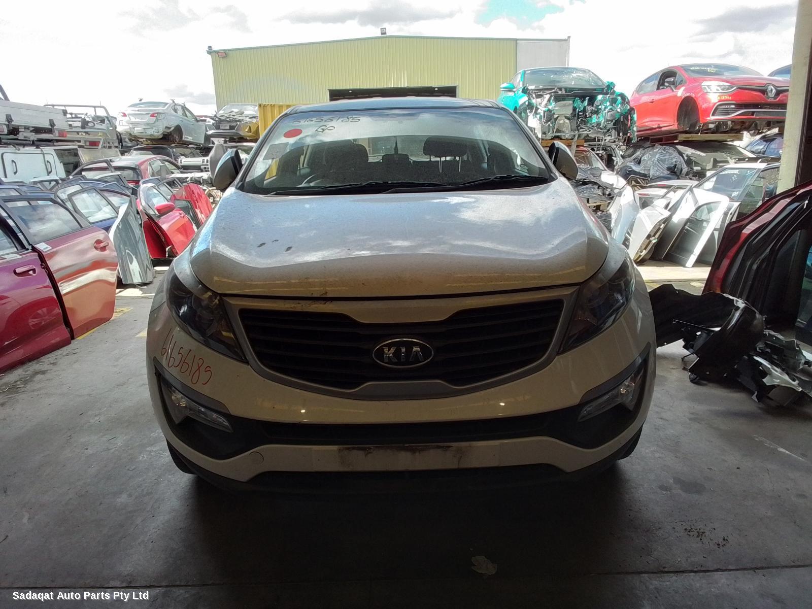 Kia Sportage Left Taillight