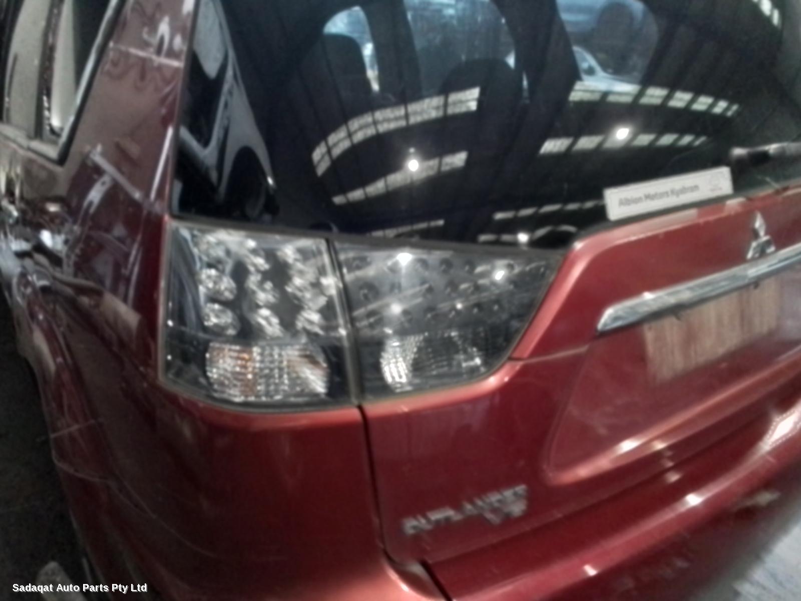 Mitsubishi Outlander Left Taillight