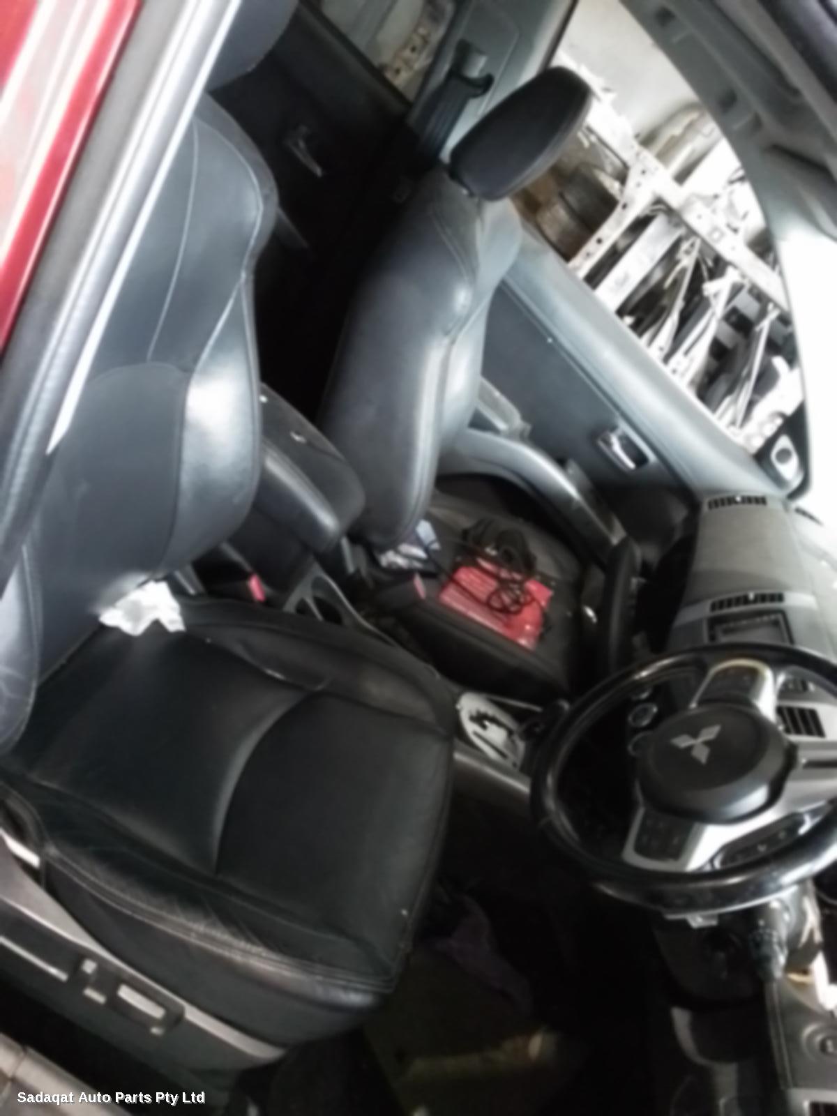 Mitsubishi Outlander Left Taillight