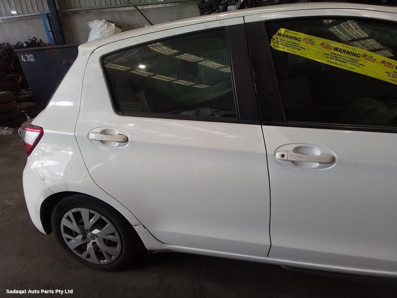 Toyota Yaris Right Front Door Window