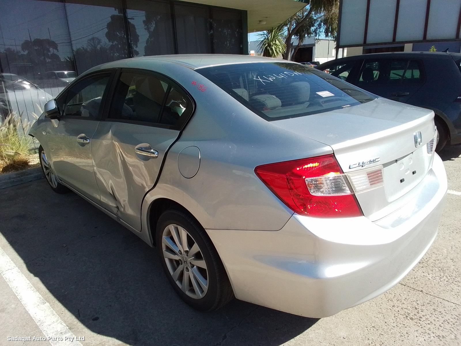 Honda Civic Right Guard