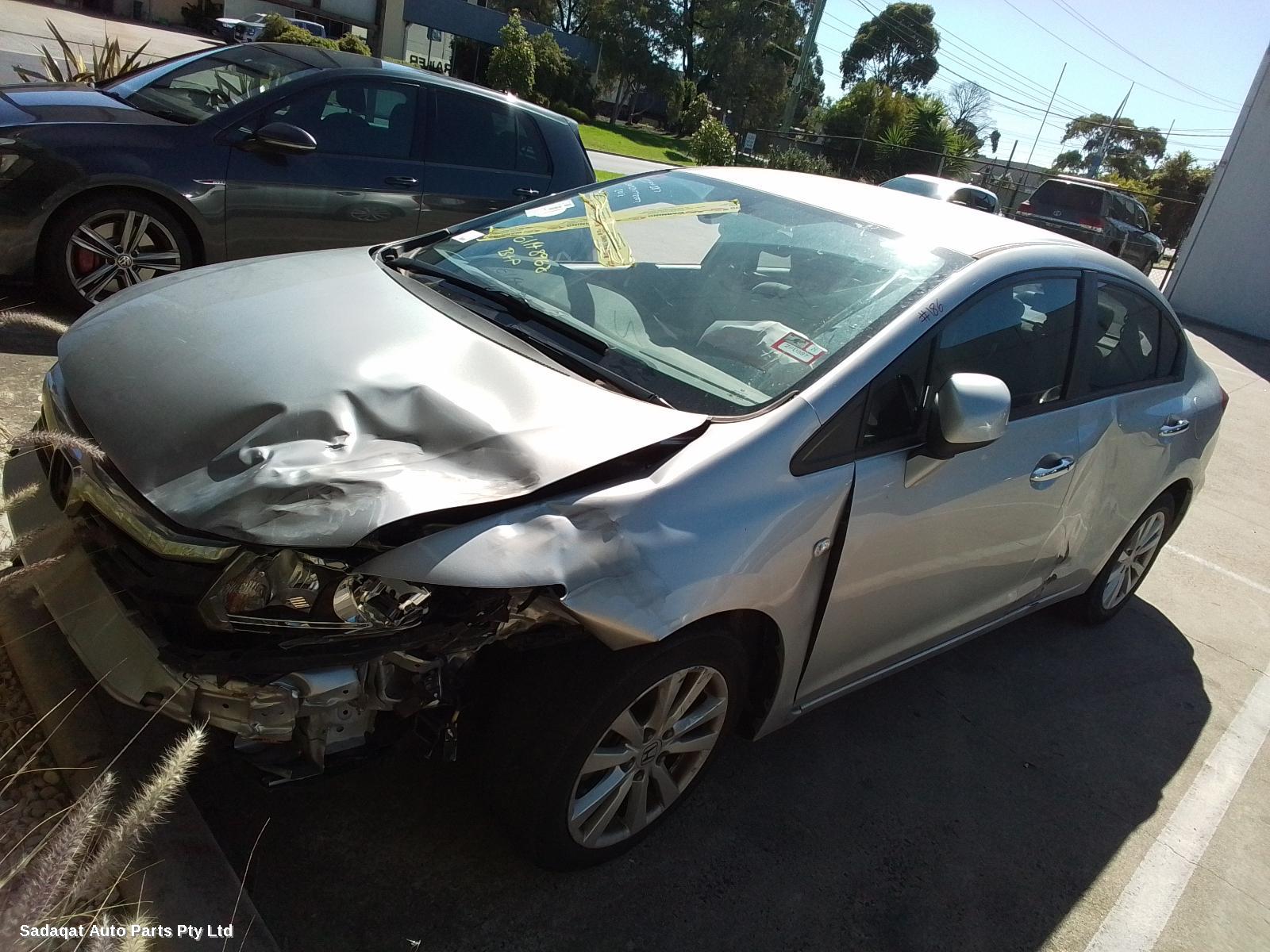 Honda Civic Right Guard