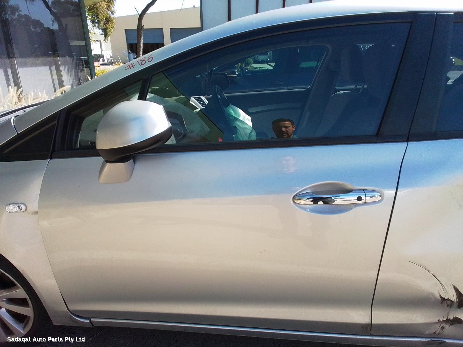 Honda Civic Right Guard