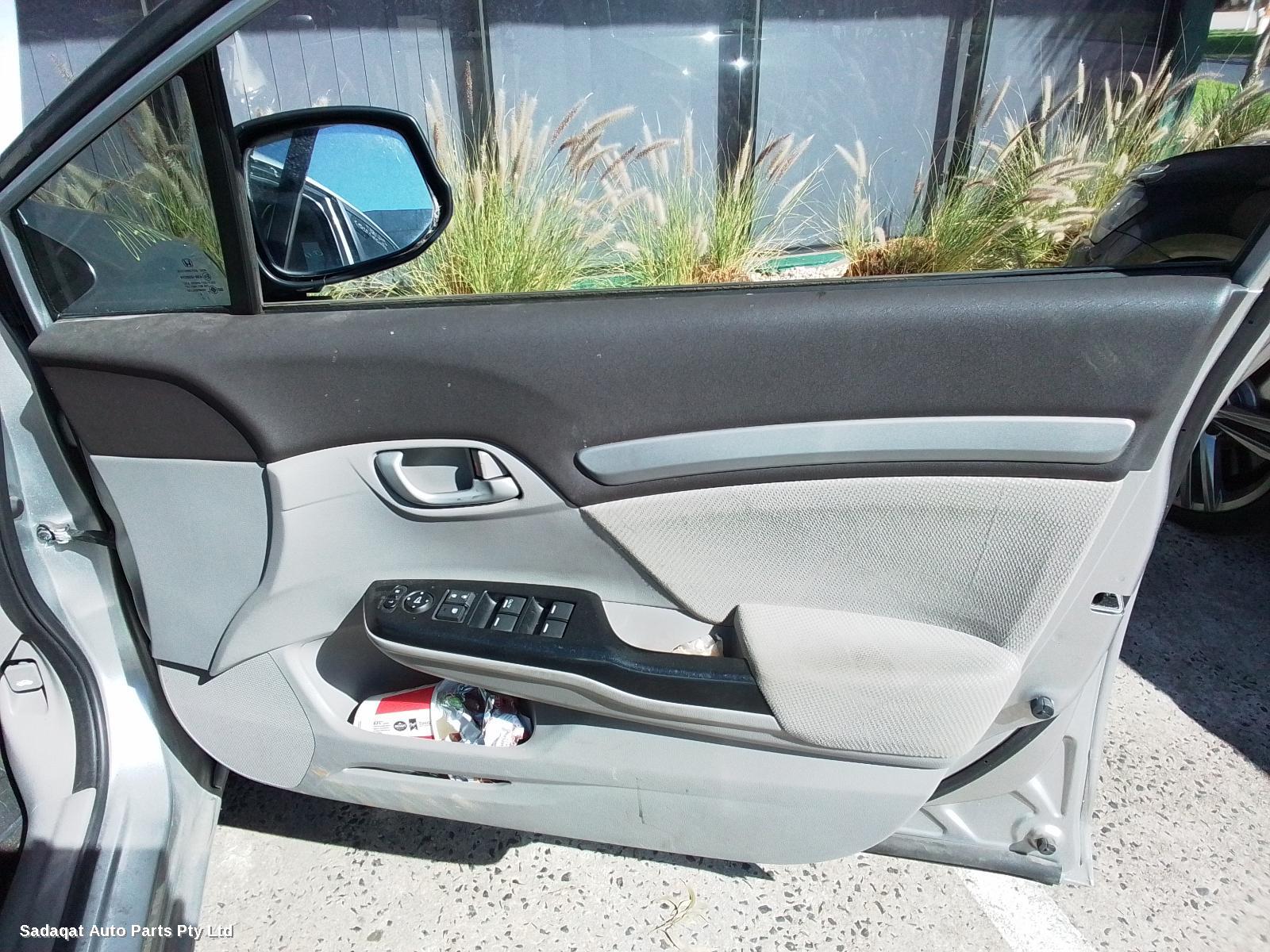 Honda Civic Right Guard