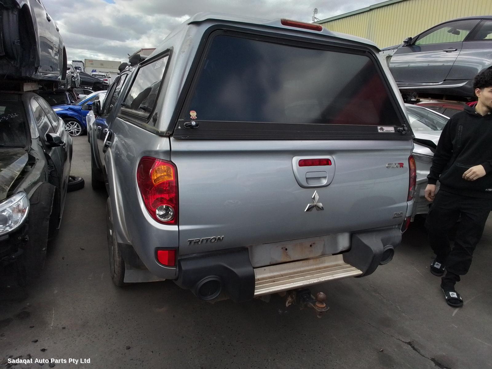 Mitsubishi Triton Left Taillight