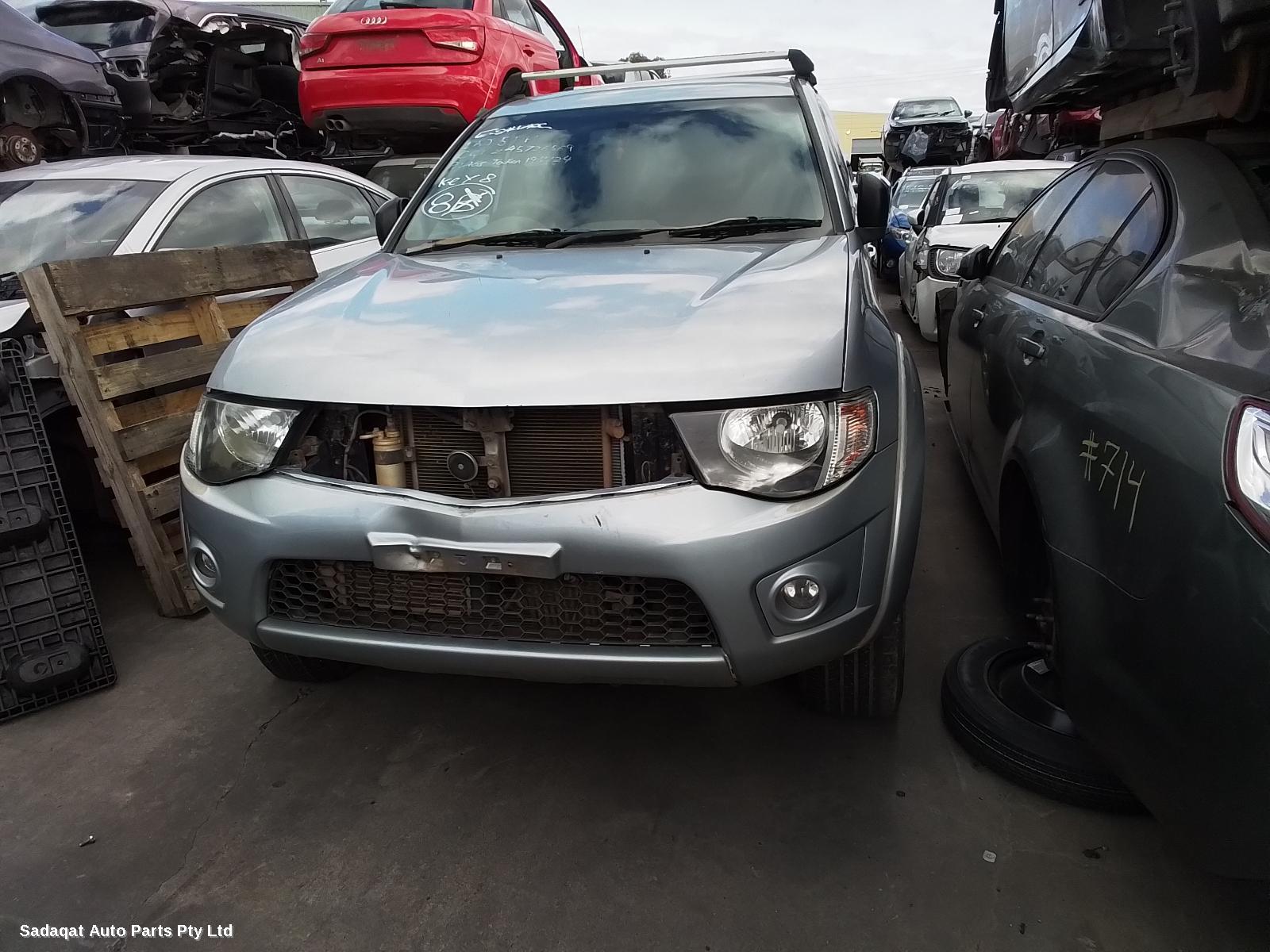 Mitsubishi Triton Left Taillight