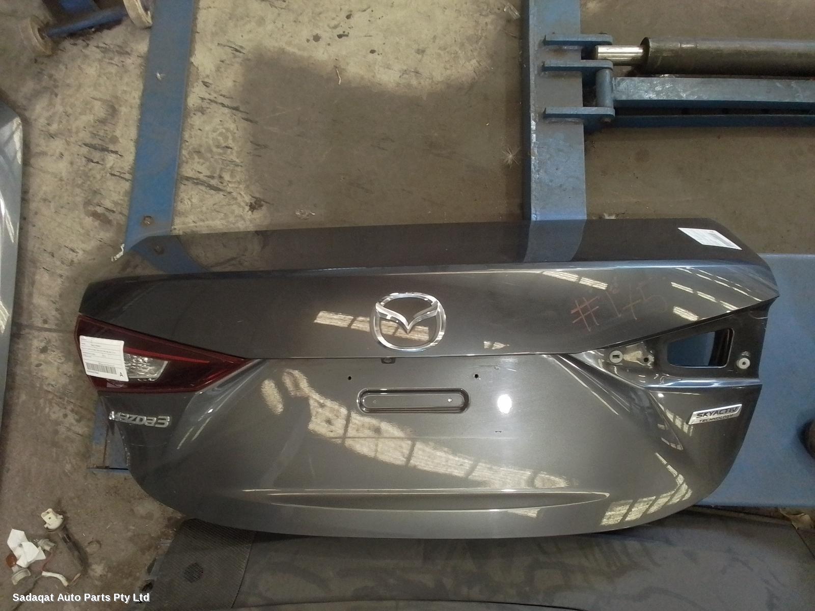 Mazda 3 Bootlid/tailgate
