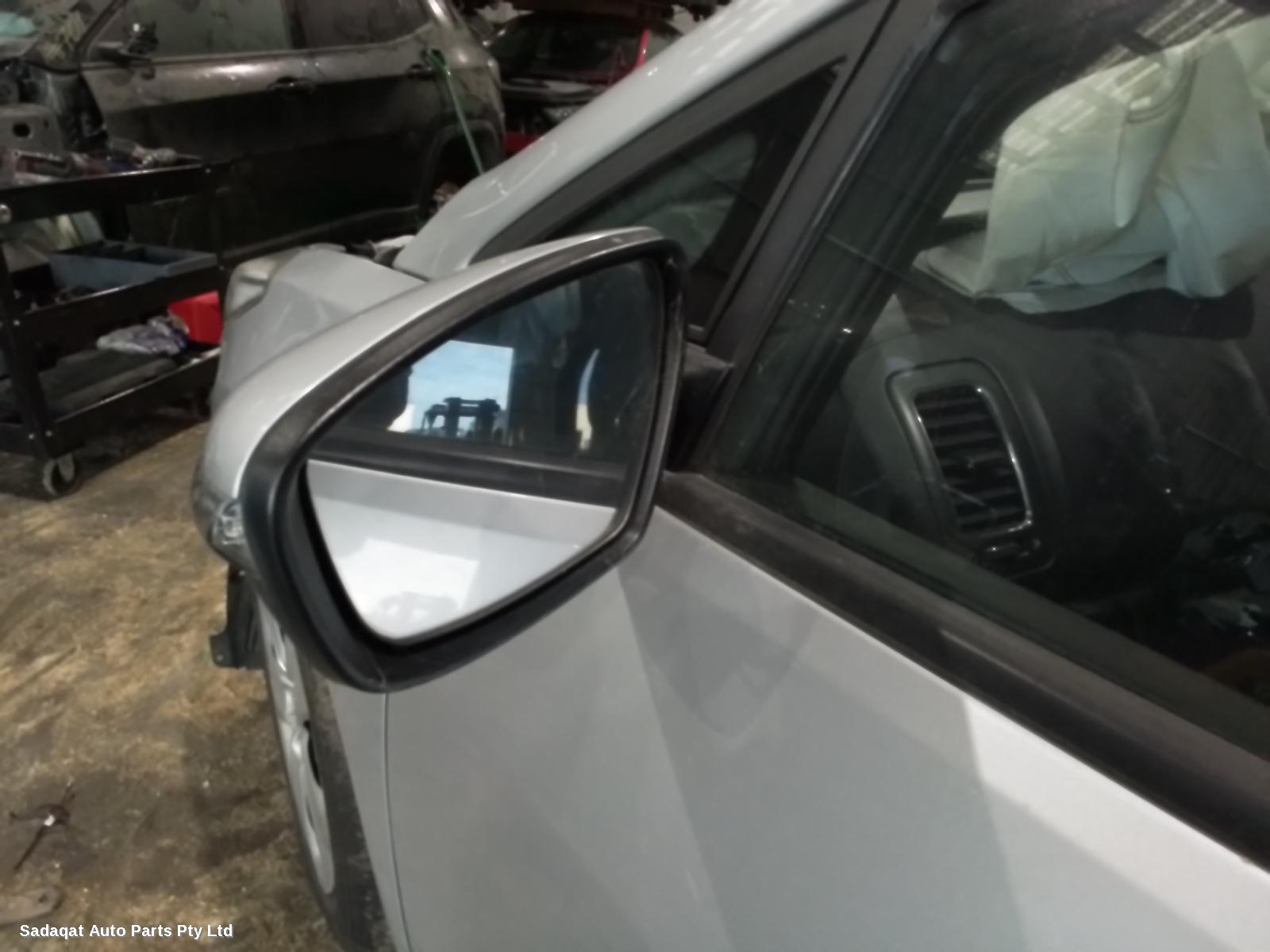 Kia Cerato Left Guard