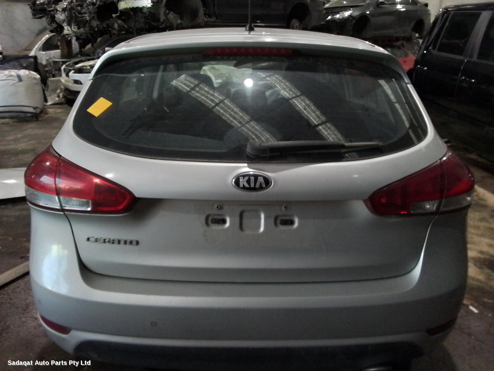 Kia Cerato Left Guard