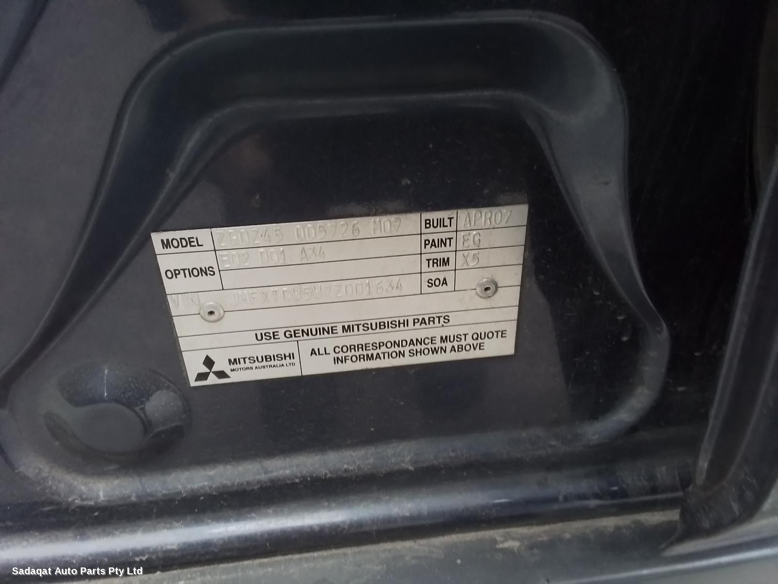 Mitsubishi Outlander Left Door Mirror