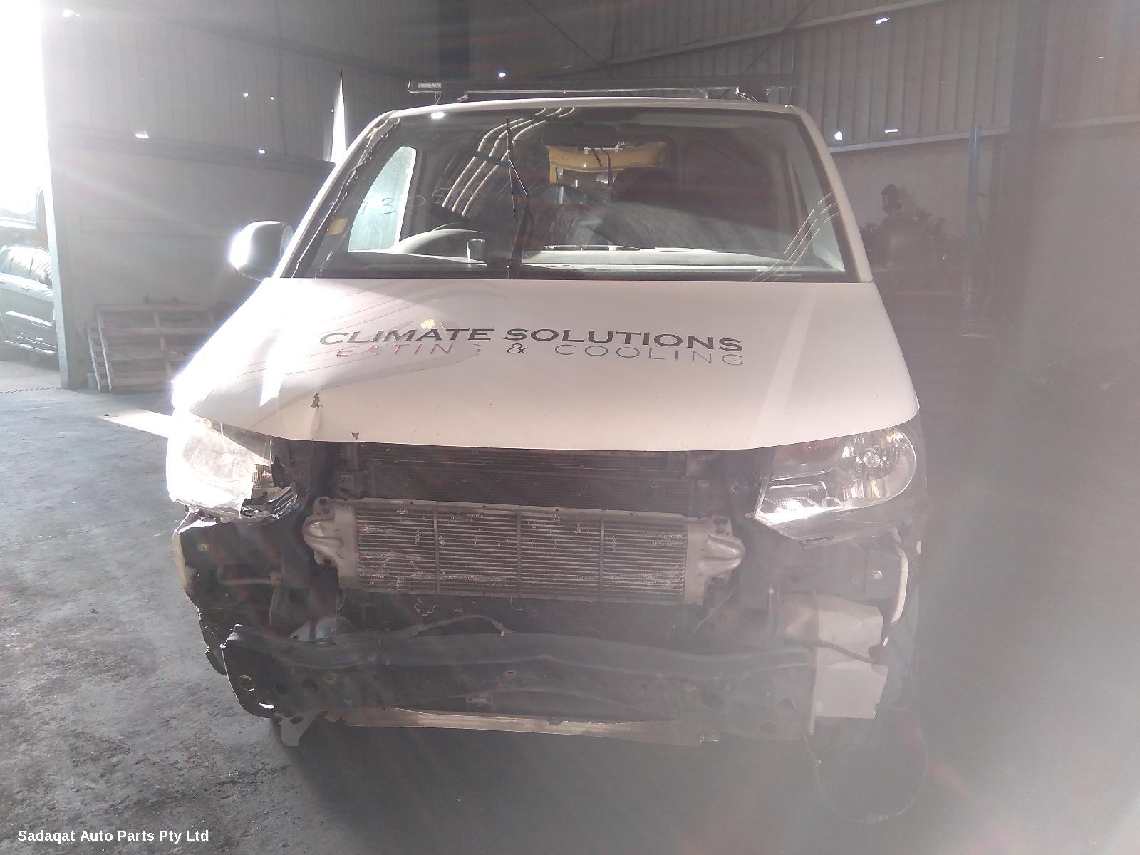 Volkswagen Transporter Left Taillight