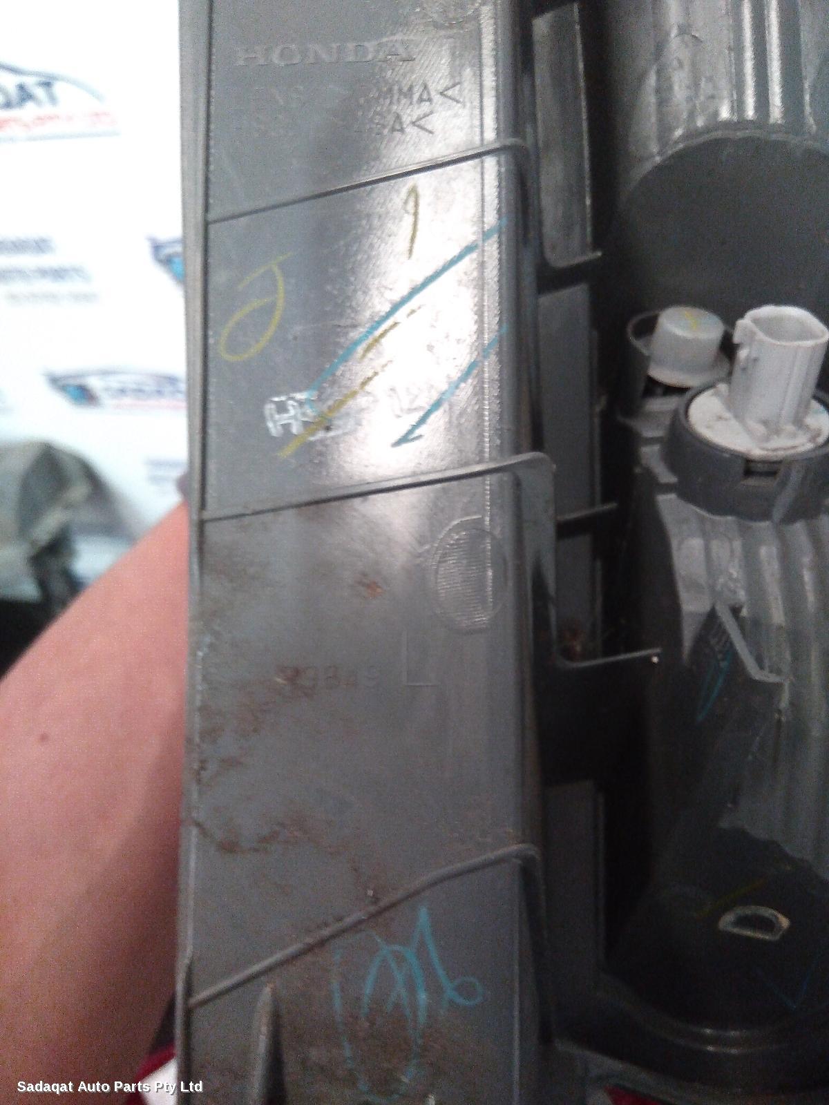 Honda Crv Left Taillight