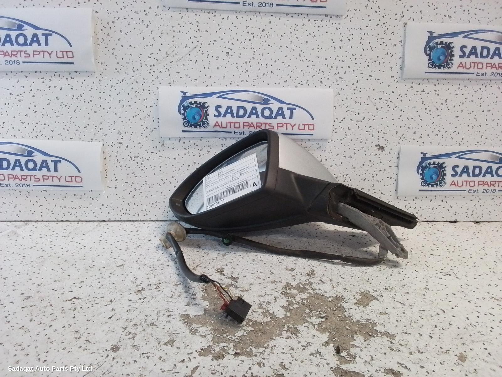 Volkswagen Golf Left Door Mirror