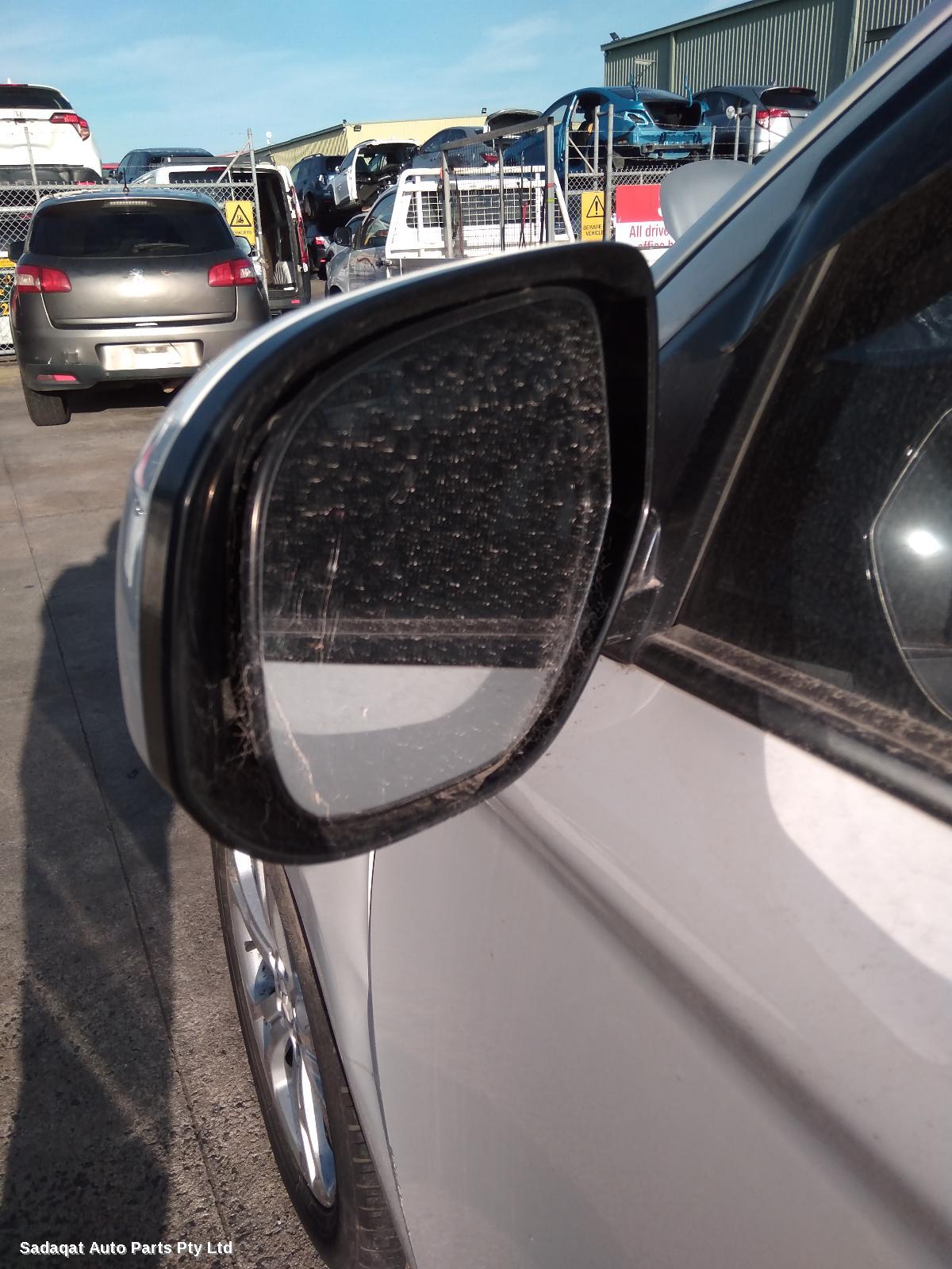 Mitsubishi Outlander Left Door Mirror