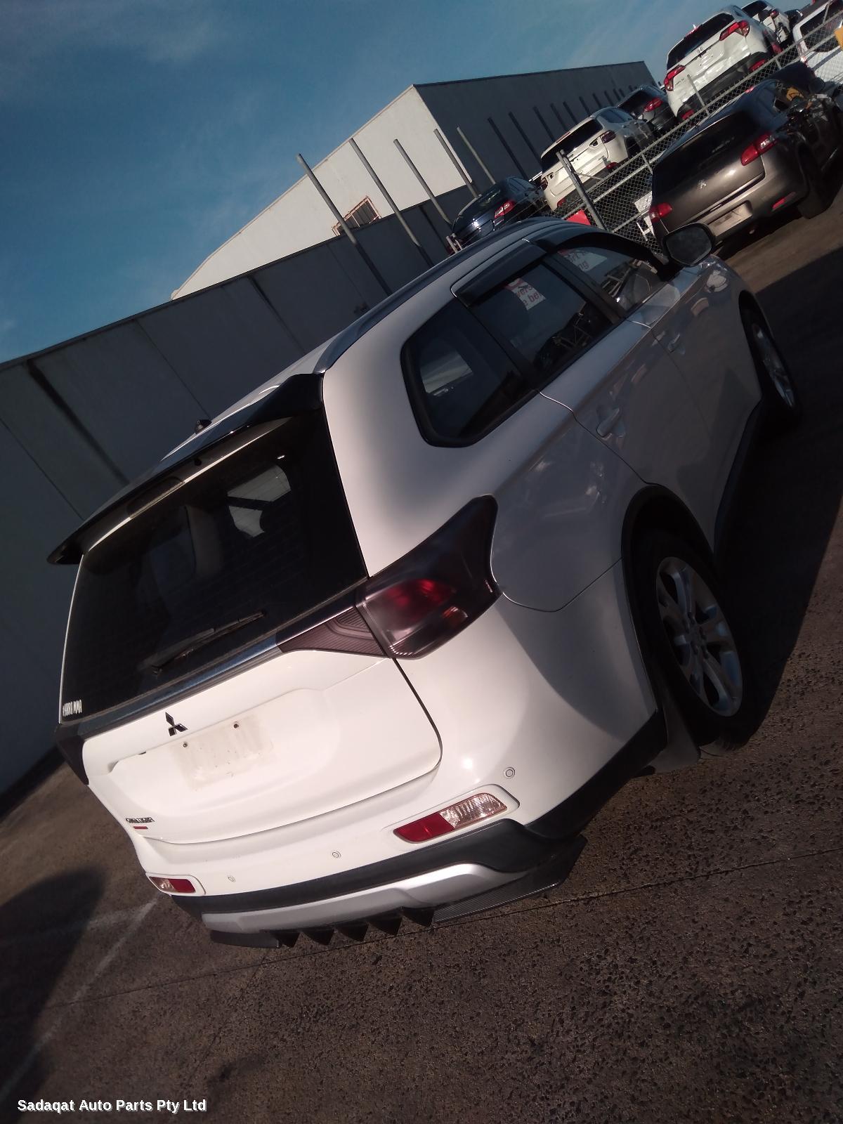 Mitsubishi Outlander Left Door Mirror