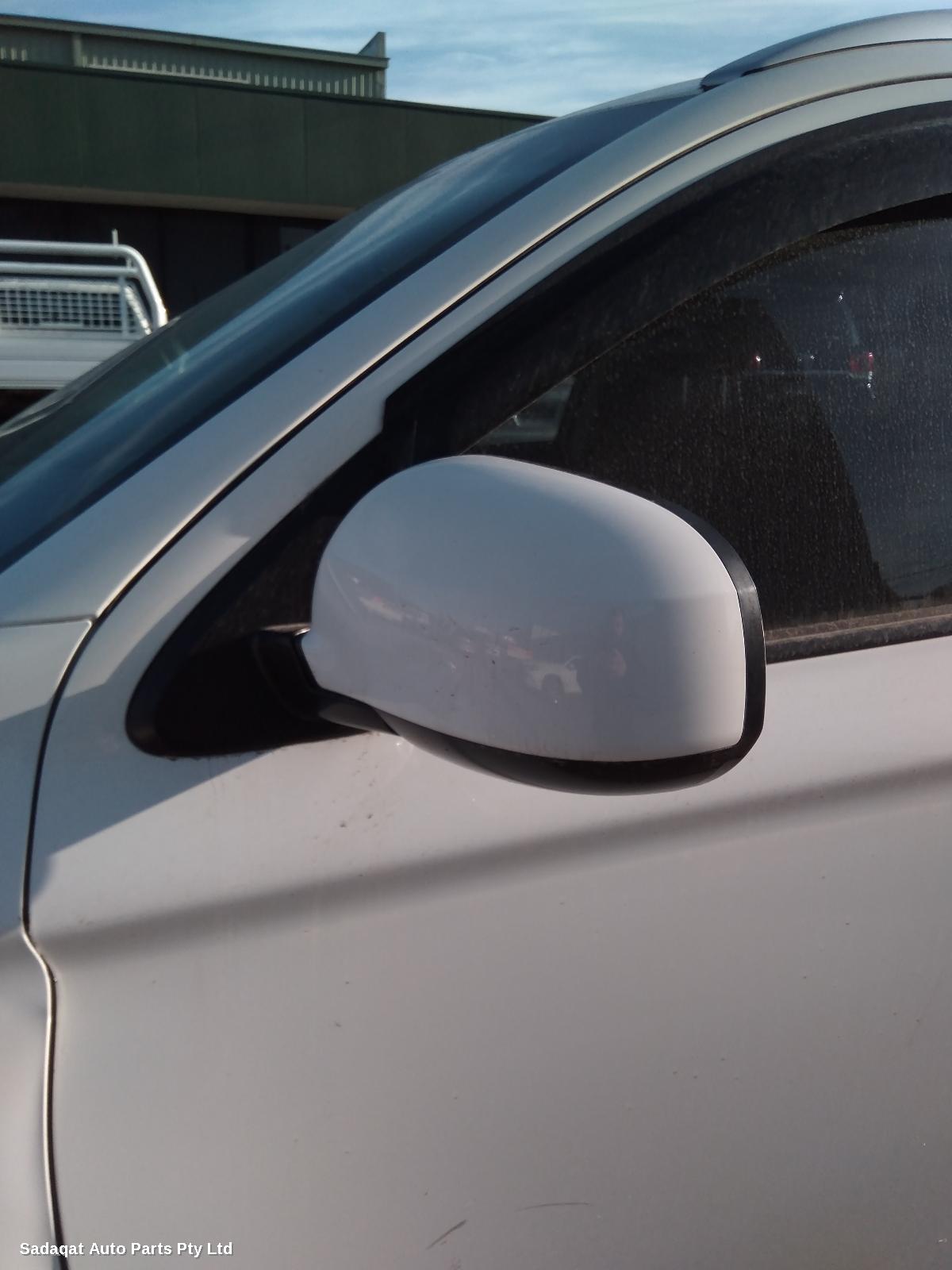 Mitsubishi Outlander Left Door Mirror