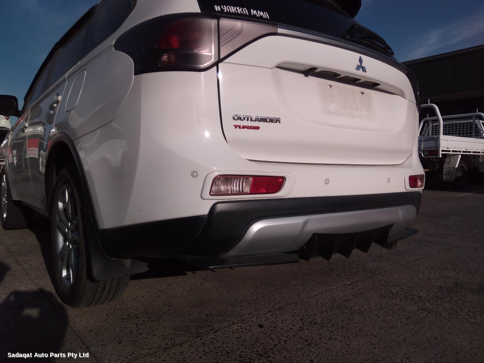 Mitsubishi Outlander Left Door Mirror