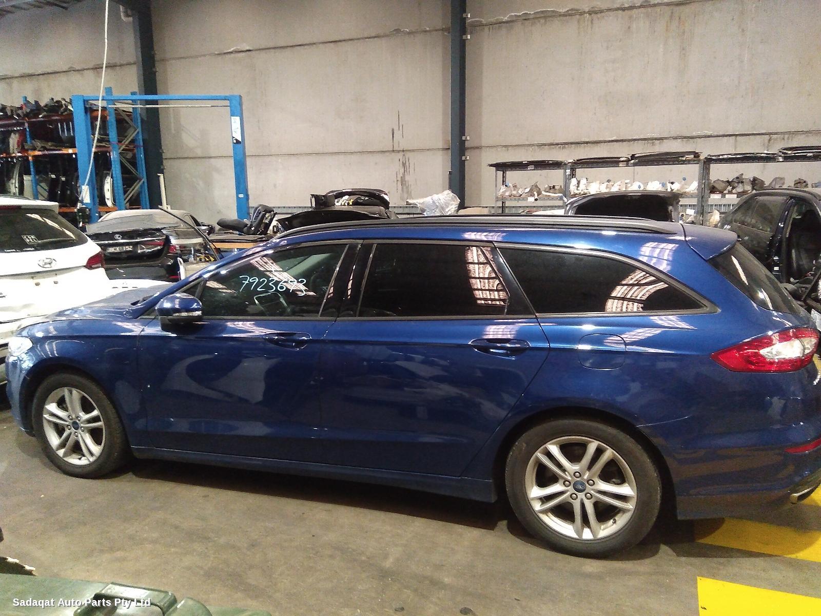 Ford Mondeo Left Taillight