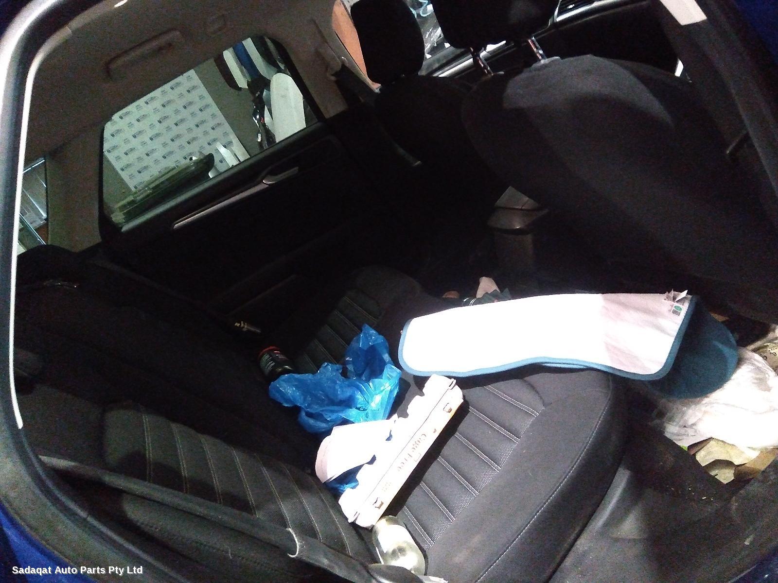 Ford Mondeo Left Taillight