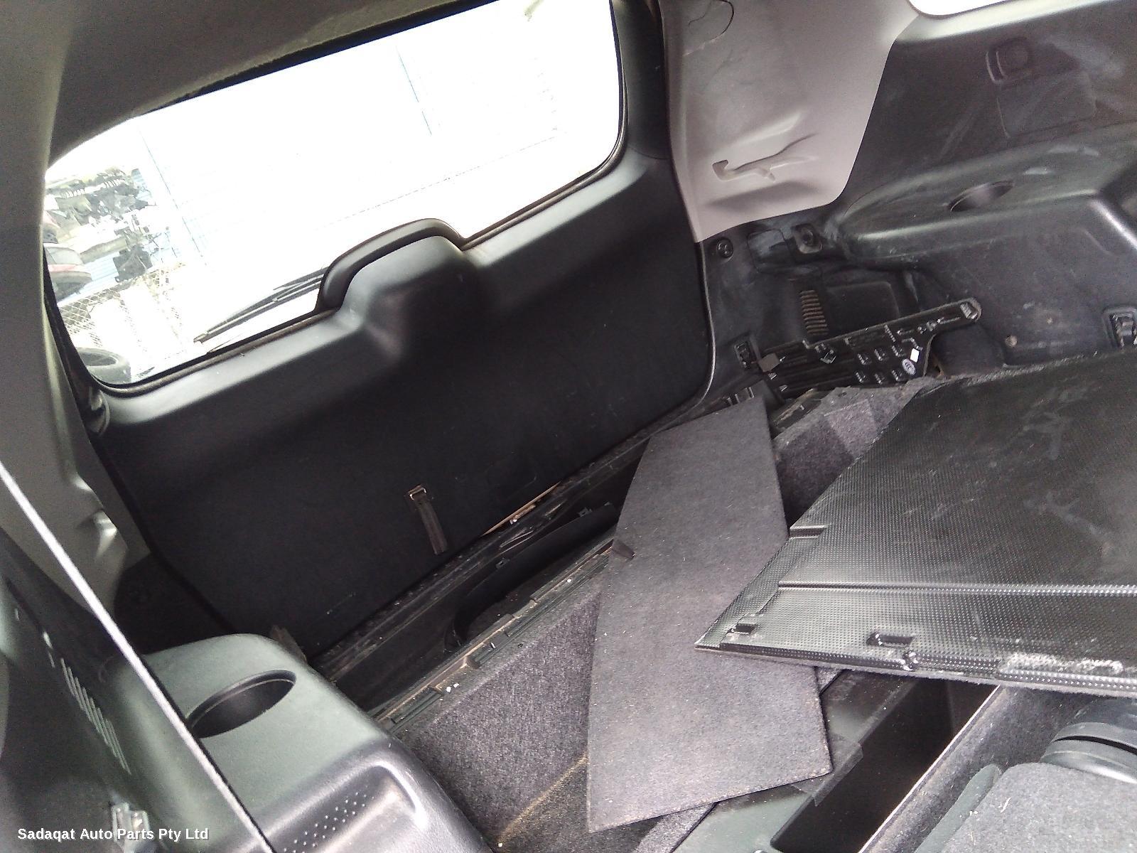 Toyota Kluger Left Door Mirror