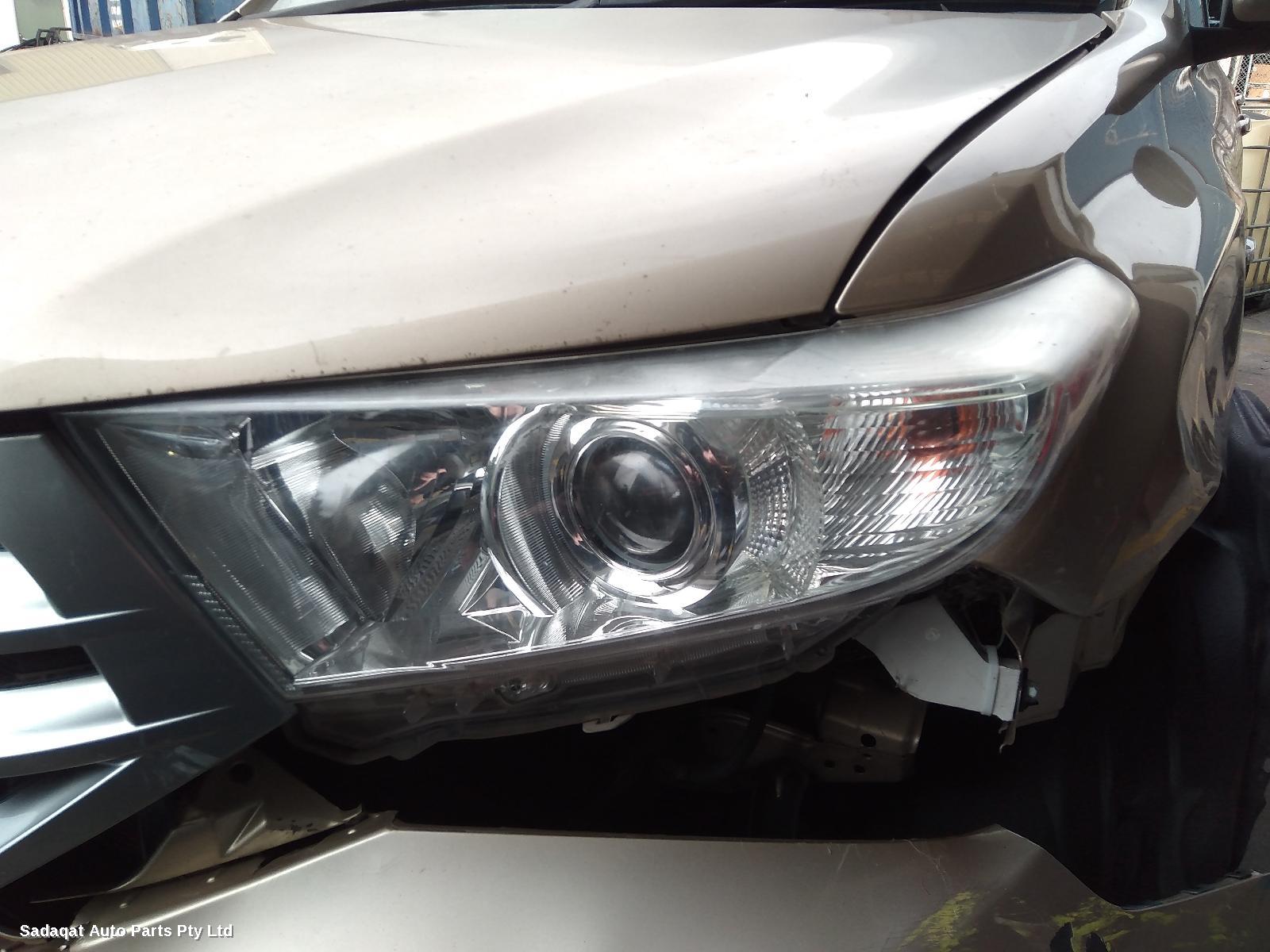 Toyota Kluger Left Door Mirror