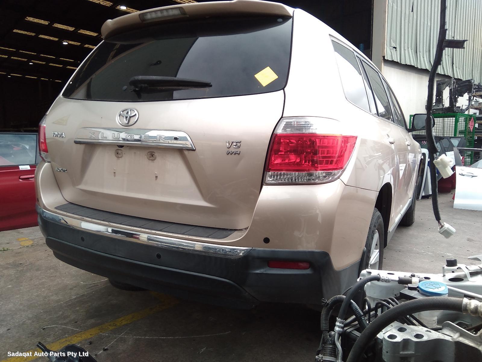 Toyota Kluger Left Door Mirror
