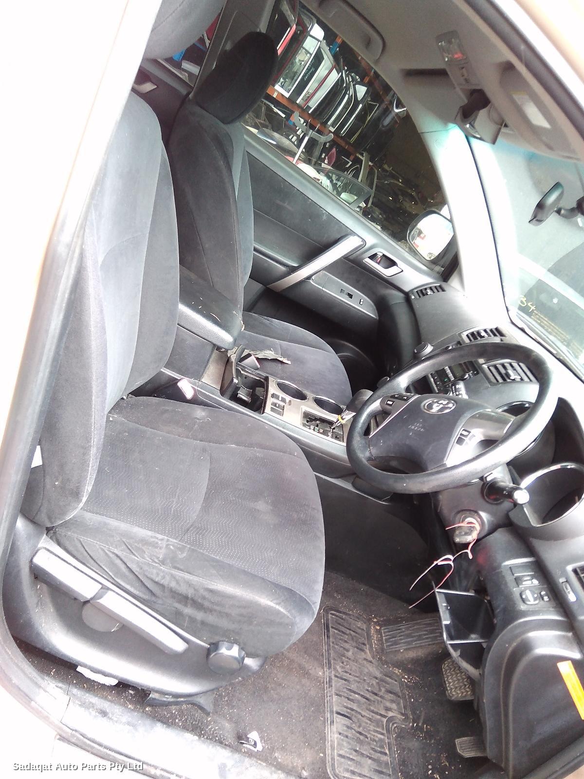 Toyota Kluger Left Door Mirror