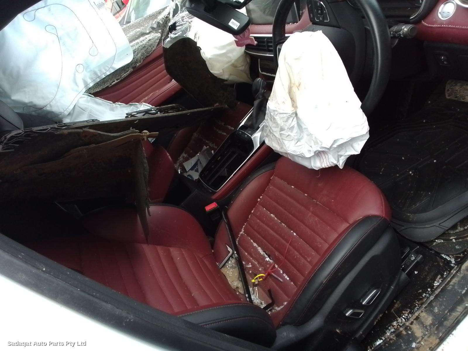 Mg Hs Right Headlamp