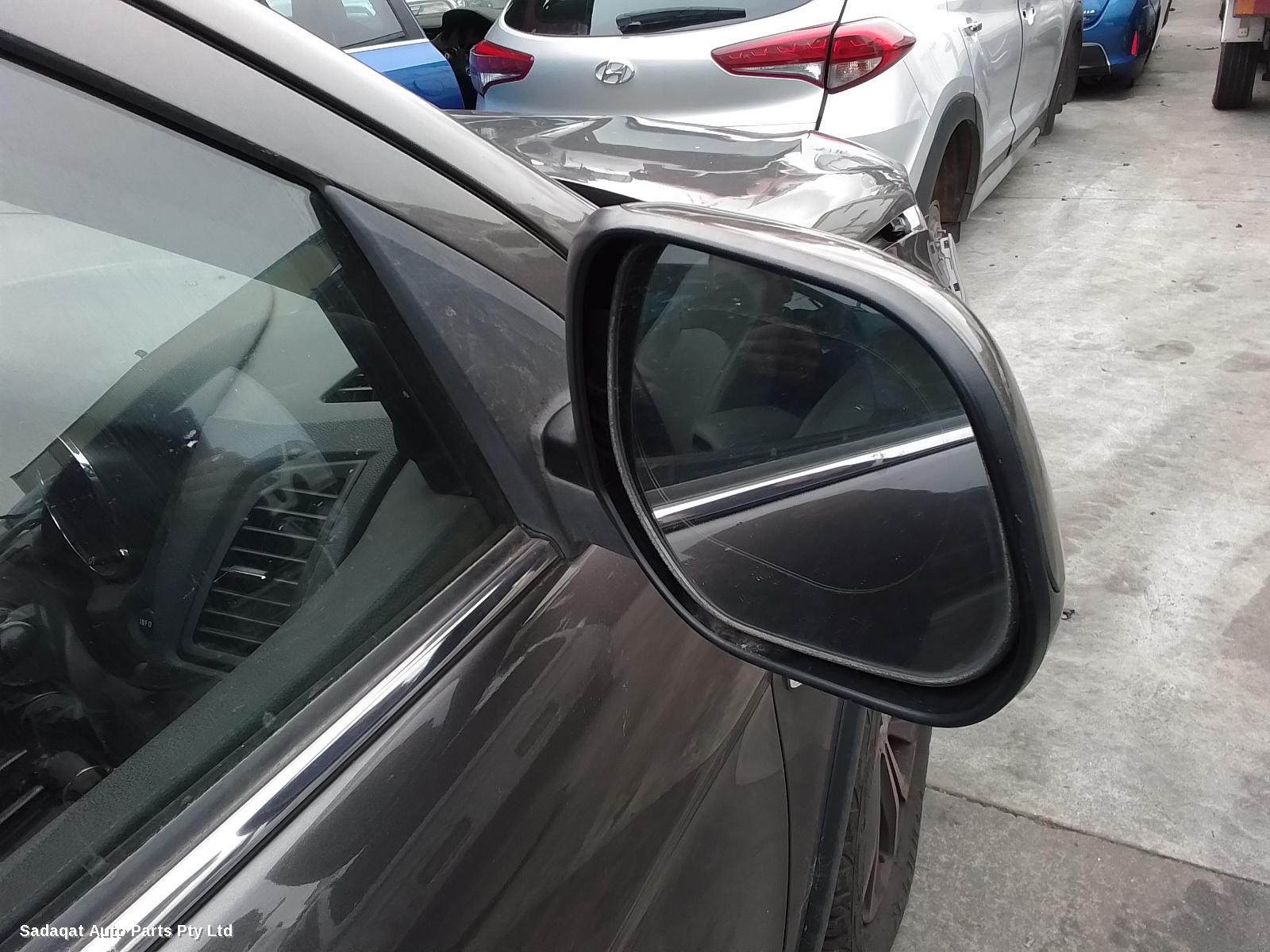 Peugeot 4008 Washer Bottle