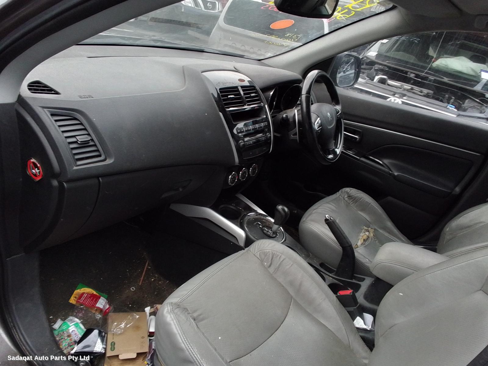 Peugeot 4008 Washer Bottle